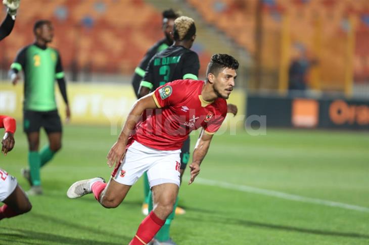 الأهلي - محمد شريف